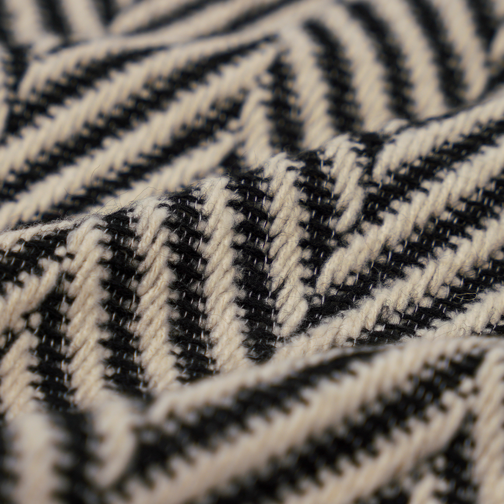 100% other, 720G/M, Classic Black And White, Tweed Yarn, ML-70230021-22090