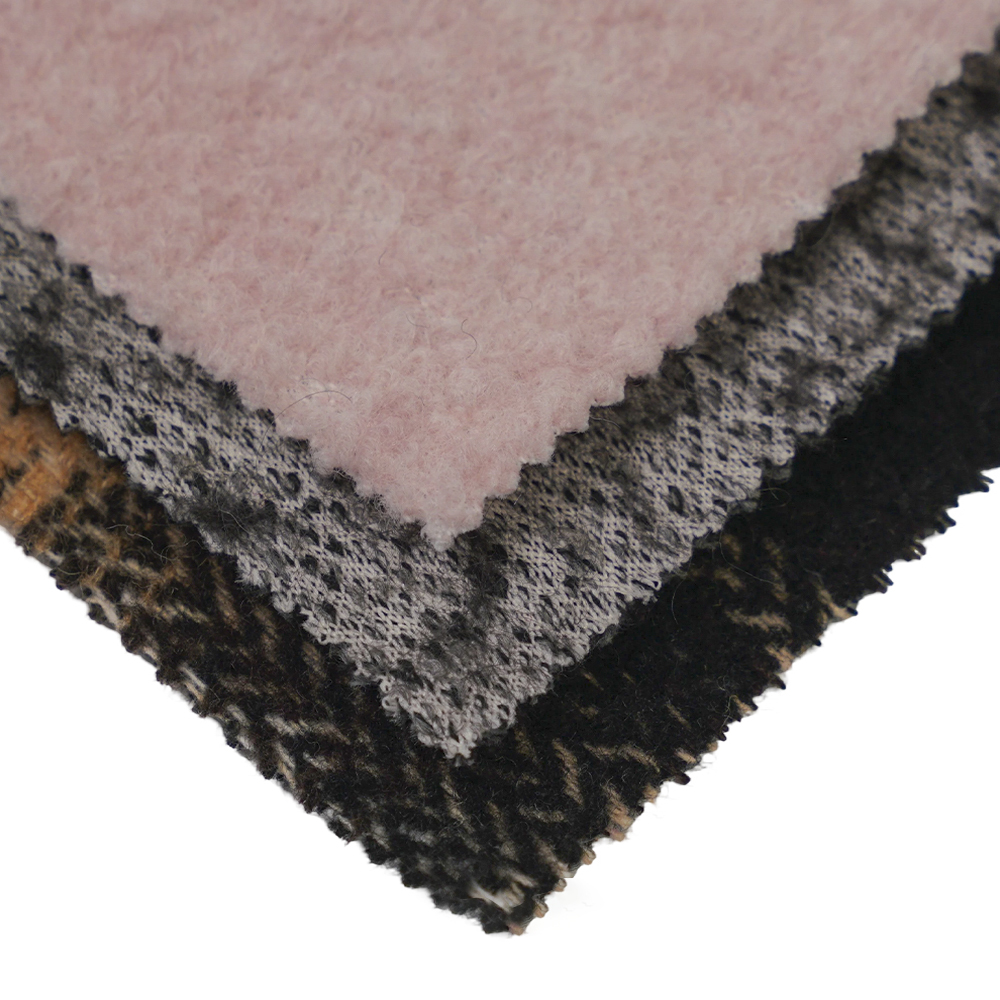 40% Wool, 60% Polyester, 700-740G/M, Pink And White, Small Fish Scale Loop Knit Woolen Fabric, ML-26-X082022