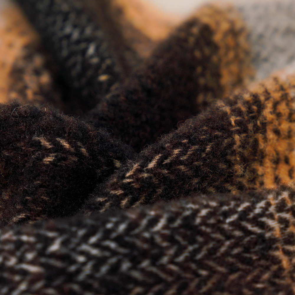 40% Wool, 60% Polyester, 540G/M, Black and White, Circle Tweed Fabric, ML-8021071