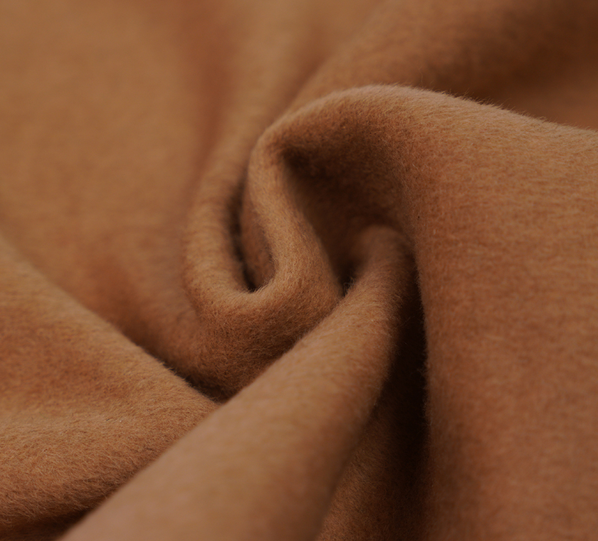 ML-1010015 50% Wool 40% Polyester 10% Other Fiber Overcoating Fabric: A Technical Analysis of the Modern Plaid Blend